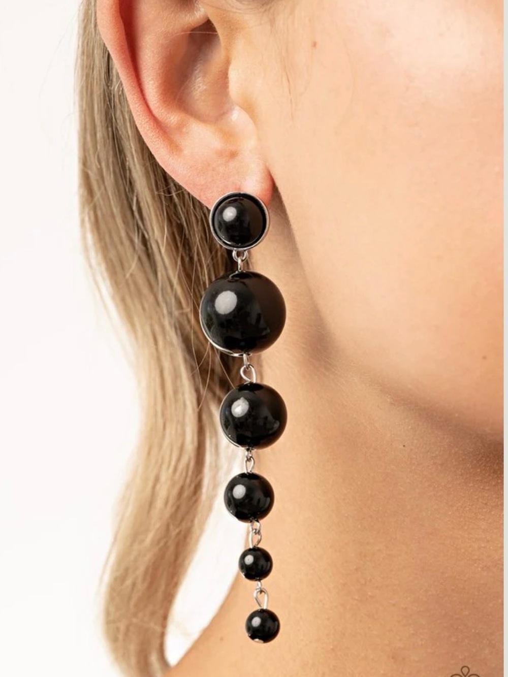 Living a WEALTHY Lifestyle Black Post Earring